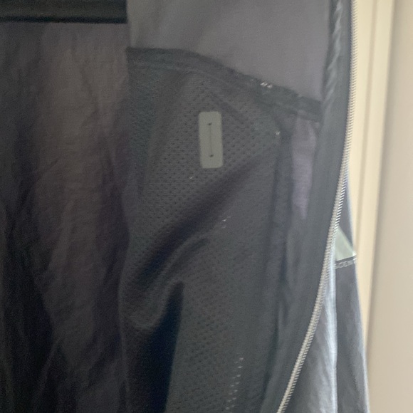 Eddie Bauer First Ascent Lightweight Jacket/Windbreaker - Picture 8 of 9